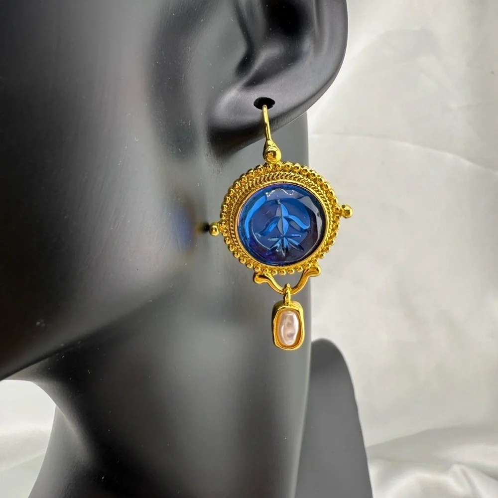 Vintage blue Cameo Earrings – Gold Drop Pearl Accent Jewelry - Picture 10 of 12